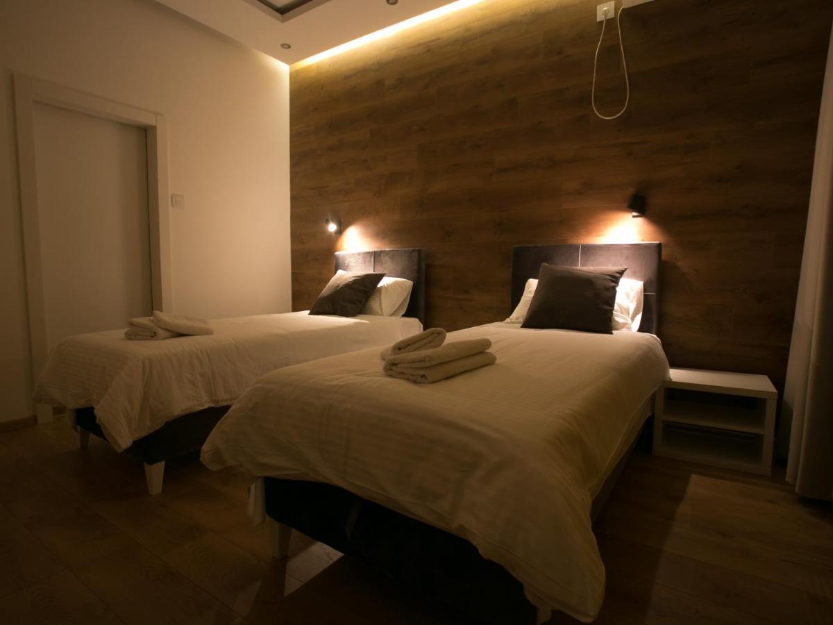 Studio 138 Belgrade Luaran gambar