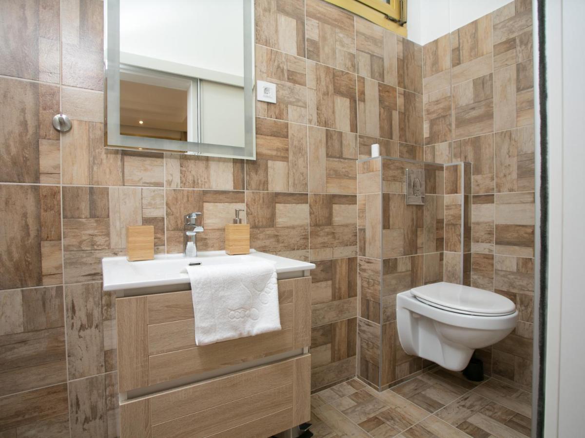 Studio 138 Belgrade Luaran gambar